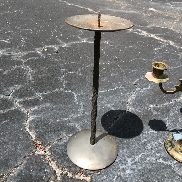 Iron Single Table-top or Mantel Candelabra - Picture 1 of 1